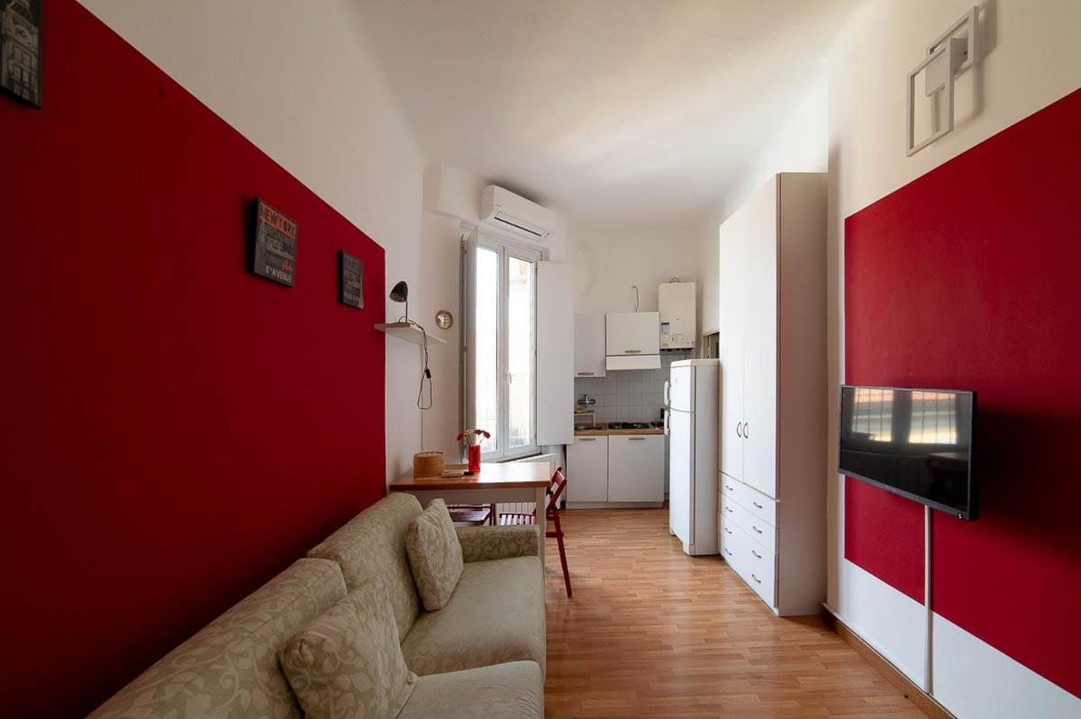 Hbhall Navigli 21 Milan Extérieur photo